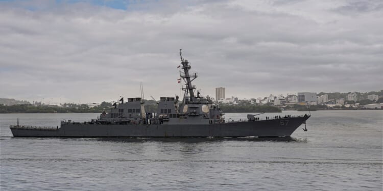 An Arleigh Burke-class destroyer at sea.
