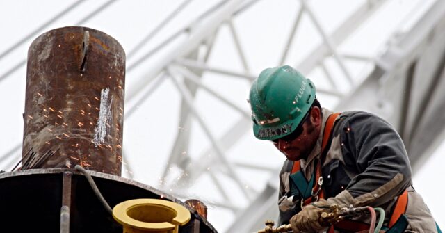 Trump Says U.S. Companies Will Start Drilling Venezuelan Oil 'Very Soon'