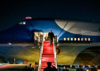 Trump Takes Economic Message on the Road with Midterms on Horizon