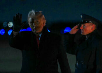 Trump Torpedoes Starmer Giving Away Strategic Islands