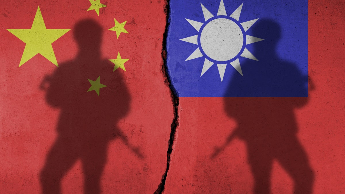 China and Taiwan flag