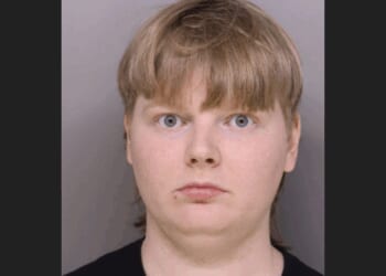 Vandal in custody after brazen attack on JD Vance's Ohio home