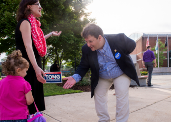 Virginia Dems propose ban on immigration enforcement near polling places