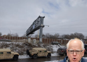 Walz Mobilizes Minnesota National Guard Due to Anti-ICE Protests