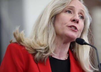 'Fake Moderate’ Democratic governor demands local police cut ties with ICE