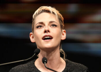 Actress Kristen Stewart Suggests Americans Stop Buying Burgers During Daytime to Protest Crackdown on Illegal Immigrants