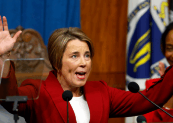 Democrat-Run Massachusetts Loses 182,000 Residents to 'Domestic Outmigration'