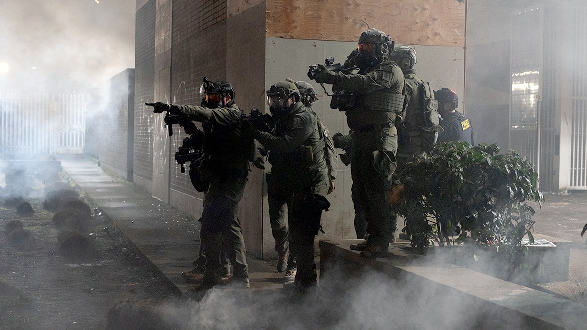 ICE agents in Oregon