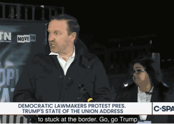 Pro-Trump supporter crashes 'scumbag' Dem senator's SOTU boycott speech
