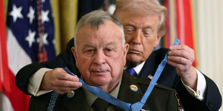 Trump awards Medal of Honor to three soldiers, honors 'unsurpassed courage'