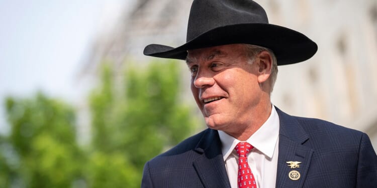 House exodus grows as Ryan Zinke announces he won't seek re-election in 2026