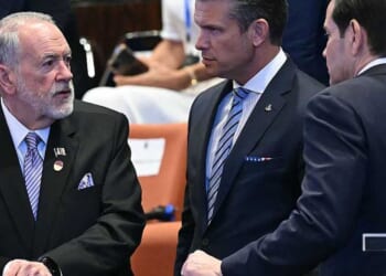 'Take cover': Ambassador Mike Huckabee gives disheartening message to Americans stuck in Israel