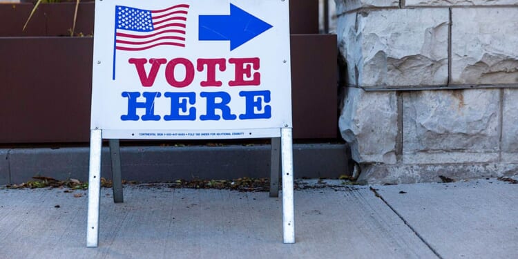 Primary Season Gives Conservatives The Chance To Kick Feckless RINOs To The Curb