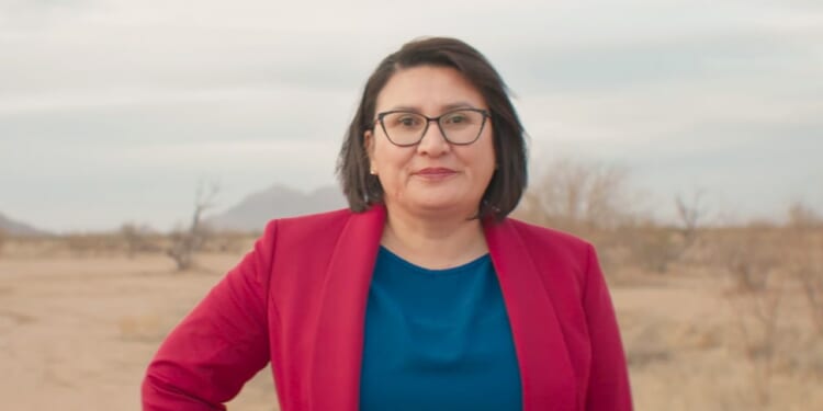 Jo Mendoza denies supporting defund police after 2020 Arizona comments