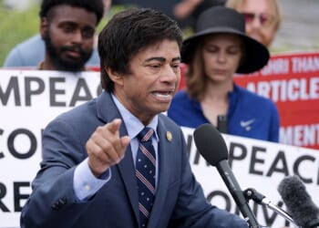 Dem lawmaker Shri Thanedar disrupts House hearing on illegal immigrant CDLs