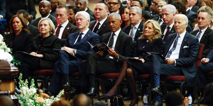 Obama, Biden, Clintons remember Jesse Jackson in Chicago memorial service