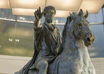 This Emperor Had Clothes - Conservative Review