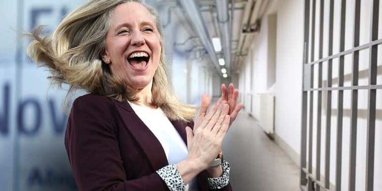 Bail industry leader warns Spanberger against Virginia recidivist bill