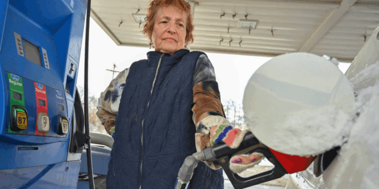 Iran conflict pushes fuel prices higher, testing Trump's economic agenda