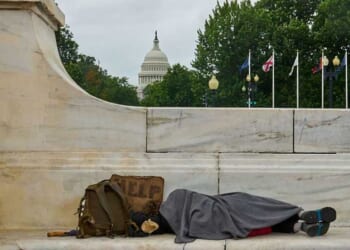 Veteran Affairs' newest effort to help homeless vets sparks mixed reactions