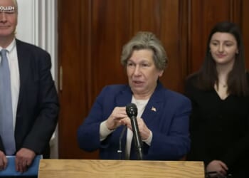 Democrats Head Into Elections Pushing $1.5 Trillion Tax Increase