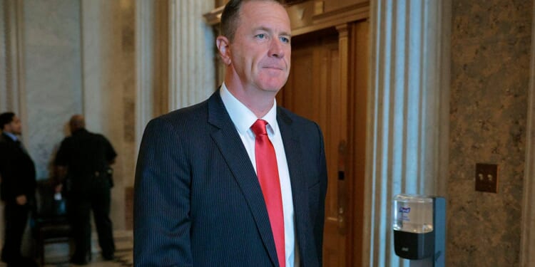 Sen Eric Schmitt renews push for denaturalization bill after pair of attacks