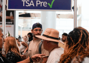 Feds Charge California Man with Attacking TSA and Dallas Cops at Airport Checkpoint