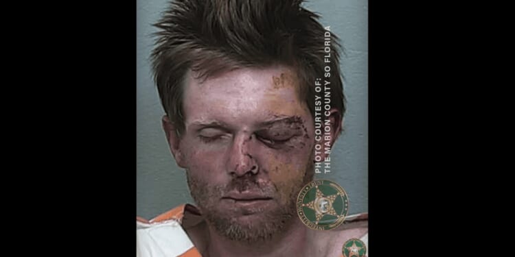 Axe-wielding thug allegedly threatens Florida car-wash employees — then 1 victim violently turns the tables on him