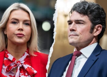 White House rips 'false claims' in counterterrorism official's resignation note