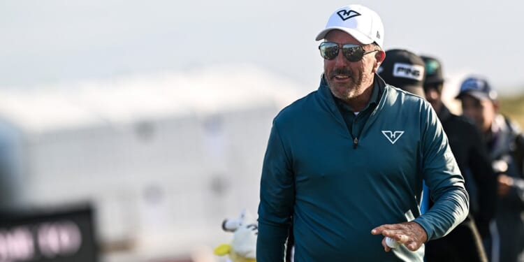 Phil Mickelson makes rare $39,200 donation to GOP California gubernatorial bid