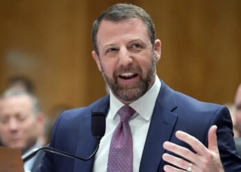 Mullin advances in DHS secretary confirmation committee vote