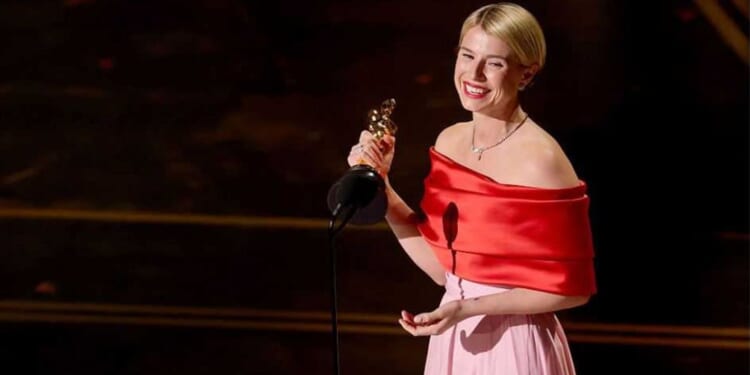 'I love being your mom': How Best Actress Jessie Buckley made motherhood Oscars' biggest winner