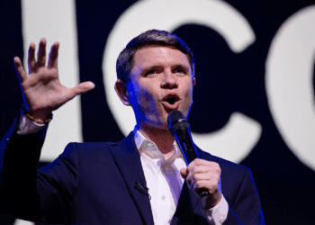 Talarico called out for suggesting men in women's sports is 'far right conspiracy'