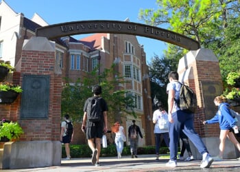 Fox News Campus Radicals Newsletter: College GOP chapter sues school