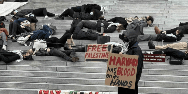 Harvard Discriminated Against Jews, U.S. Government Says In New Lawsuit