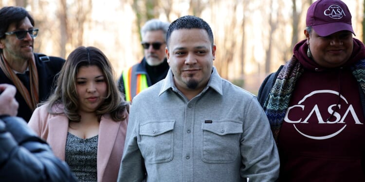 Trump admin asks judge to dissolve injunction blocking Abrego Garcia deportation