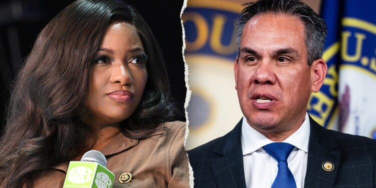 Rep. Pete Aguilar pushes back on probe into Crockett's fugitive hire