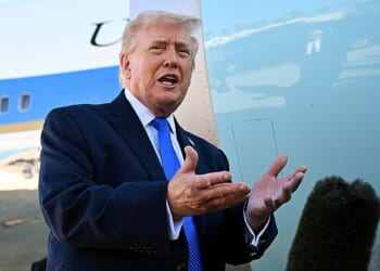 Oregon man re-arrested for texting death threats to probation officer