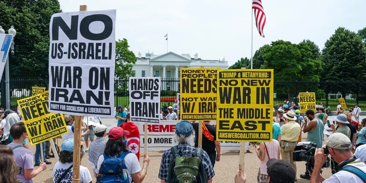 Trump disapproval hits second-term high at 59%, Fox News poll finds