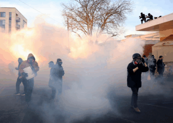 Appeals court pauses limits on tear gas use at Portland anti-ICE protests
