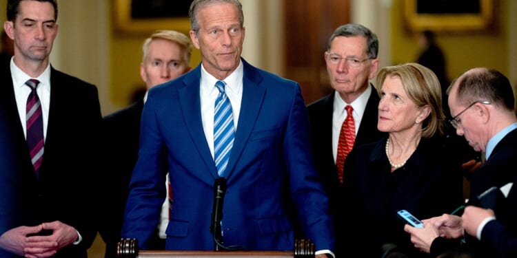 Senate unanimously advances DHS funding deal without ICE and CBP amid shutdown