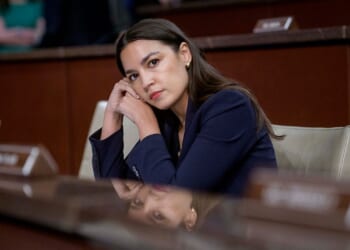 AOC used campaign funds to pay psychiatrist $19K, watchdog wants probe