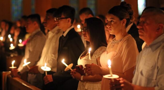 Welcome home! A record number of converts to enter the Church this Easter – Catholic World Report