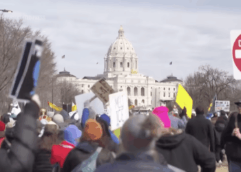 The Only Midterms Strategy Lamer Than ‘No Kings’ Is GOP Plan To Do Literally Nothing