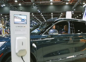 615,000 Ford Cars May Have Windshield Wiper, Driveshaft Defects