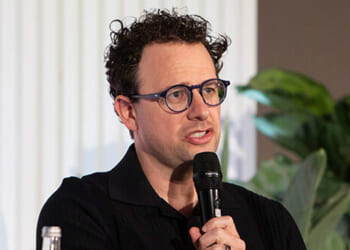 Anthropic Donors Gave 99.8% of $200M to Dems, CEO Calls Trump ‘Feudal Warlord'