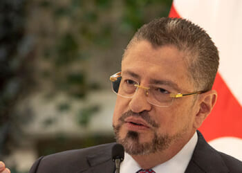 Costa Rica Cuts Ties to Cuba