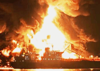 Dramatic Explosions as Iran Attacks Oil Tankers in Persian Gulf