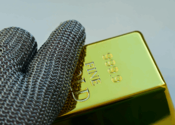 FBI Cracks Down on Indian Migrant 'Gold Bar' Scam Targeting Seniors