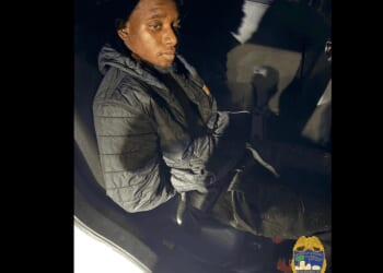 Florida thug accused of fatally shooting 2-year-old in head as mother held him in her arms amid argument over a phone